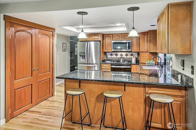 21501 SE 292nd Court, Kent, WA 98042