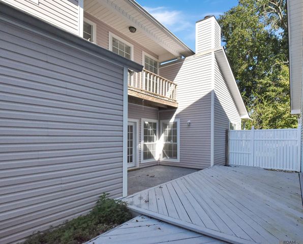 5064 Stumberg Ln, Baton Rouge, LA 70816