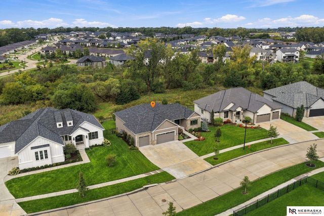 9200 Rattlesnake Road, Lincoln, NE 68520