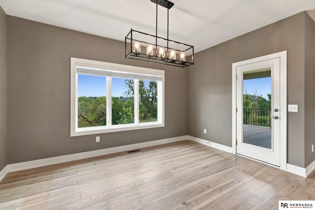 9200 Rattlesnake Road, Lincoln, NE 68520