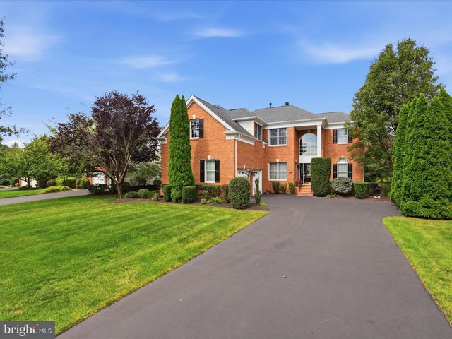 15261 GOLF VIEW DR, Haymarket, VA 20169