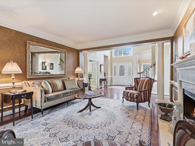 15261 GOLF VIEW DR, Haymarket, VA 20169