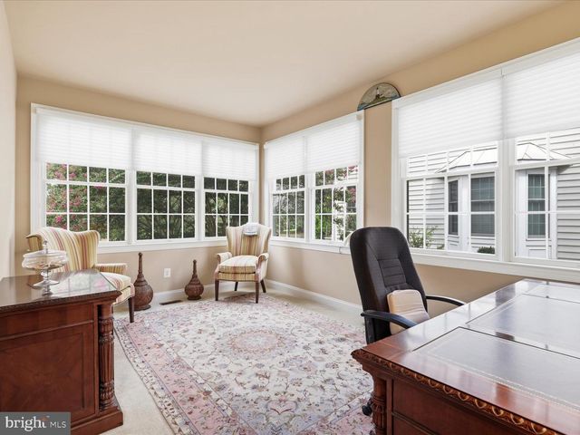15261 GOLF VIEW DR, Haymarket, VA 20169