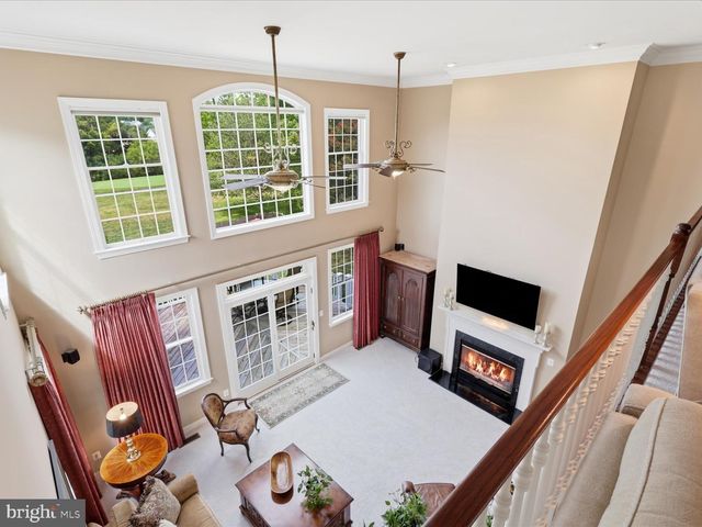 15261 GOLF VIEW DR, Haymarket, VA 20169