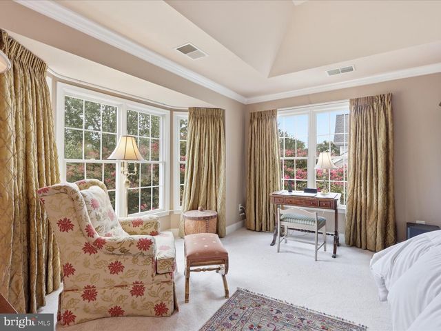 15261 GOLF VIEW DR, Haymarket, VA 20169