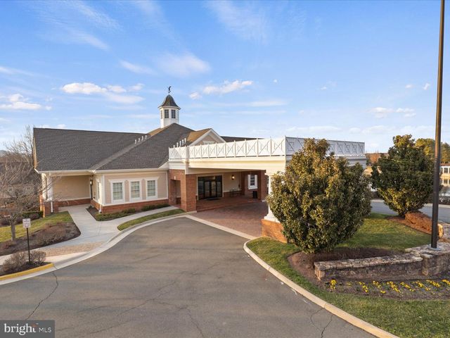 15261 GOLF VIEW DR, Haymarket, VA 20169