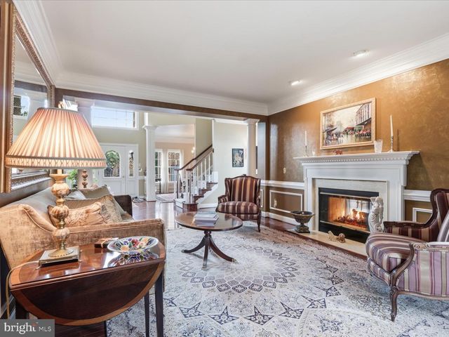 15261 GOLF VIEW DR, Haymarket, VA 20169