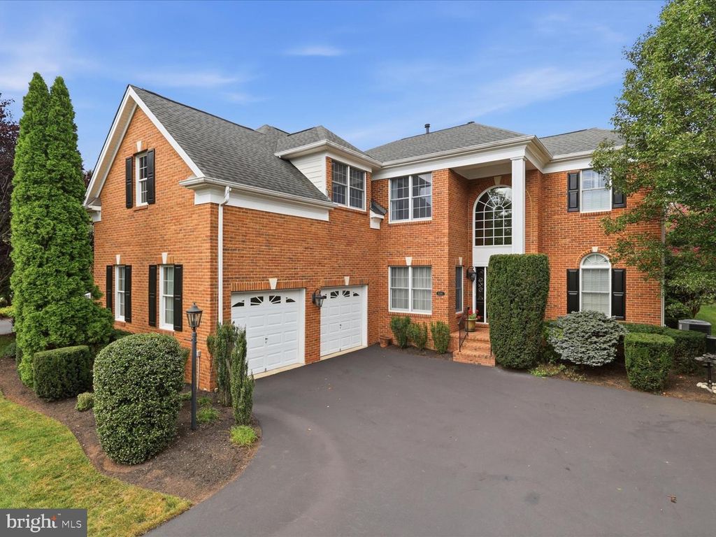 15261 GOLF VIEW DR, Haymarket, VA 20169
