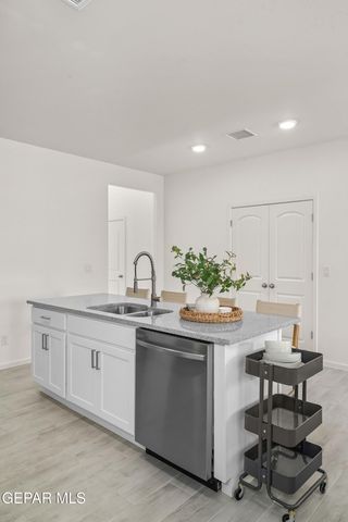 1437 Indigo Sky Street, El Paso, TX 79928