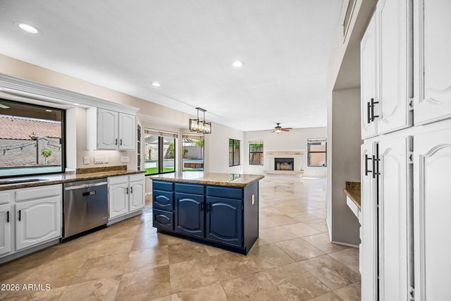 1532 W TARA Drive, Gilbert, AZ 85233