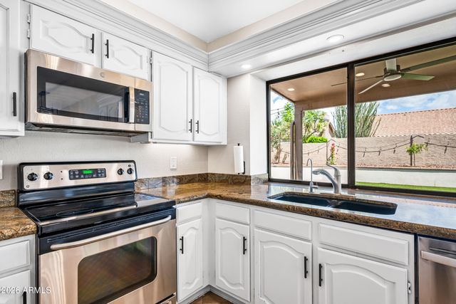 1532 W TARA Drive, Gilbert, AZ 85233