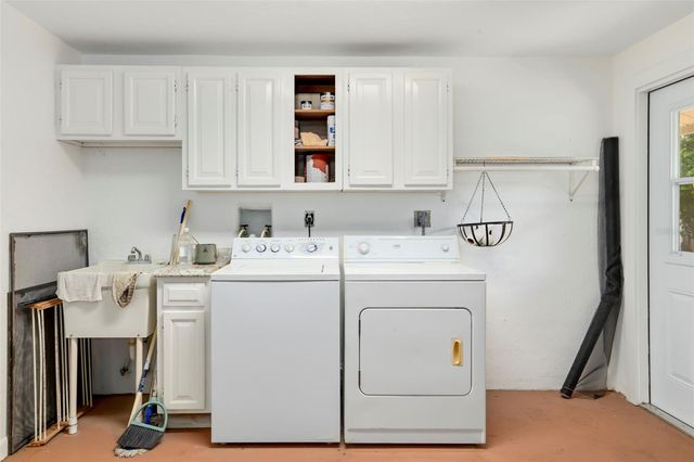 4820 KESTRAL PARK CIRCLE 18, Sarasota, FL 34231