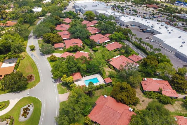 4820 KESTRAL PARK CIRCLE 18, Sarasota, FL 34231