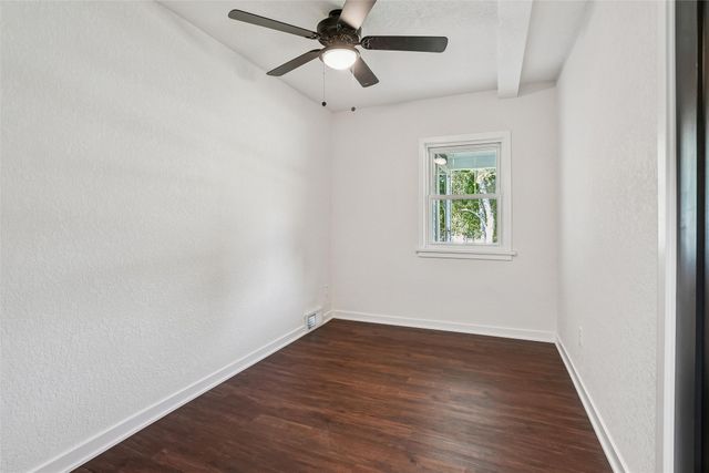 119 E Park Avenue, Des Moines, IA 50315