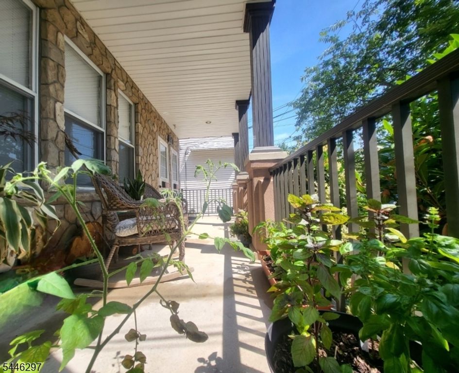 99 W 37Th St, Bayonne City, NJ 07002 — photo 4