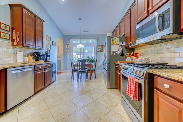 1201 Silverstone Ct., Conway, SC 29526