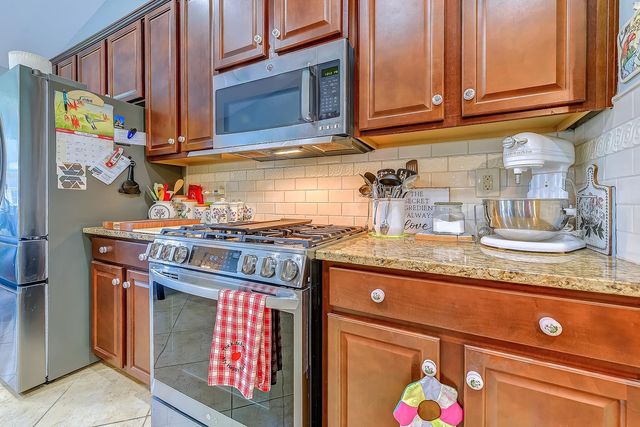 1201 Silverstone Ct., Conway, SC 29526