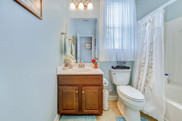 1201 Silverstone Ct., Conway, SC 29526