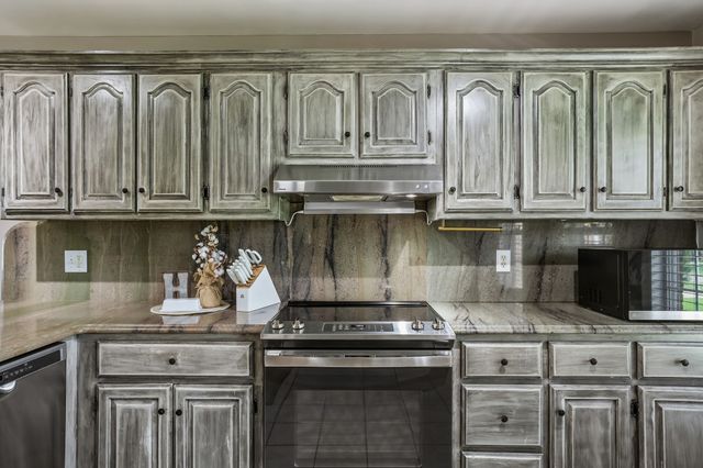 185 Favre Cir, Winchester, TN 37398