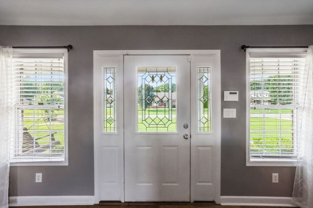 185 Favre Cir, Winchester, TN 37398