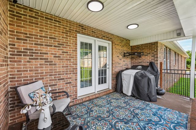 185 Favre Cir, Winchester, TN 37398