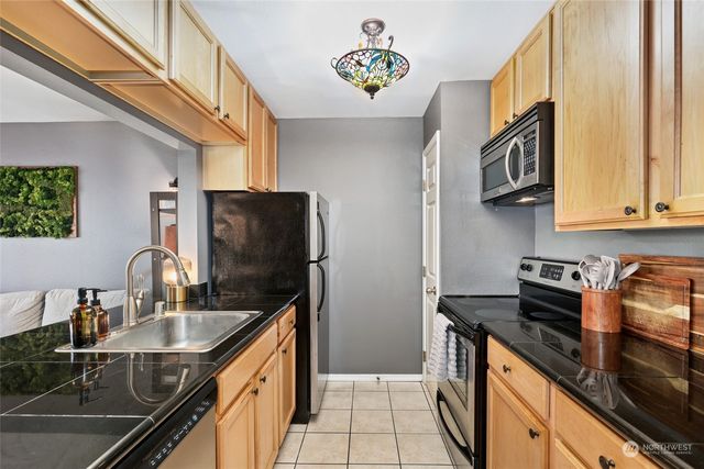 1902 Yakima Avenue #3, Tacoma, WA 98405
