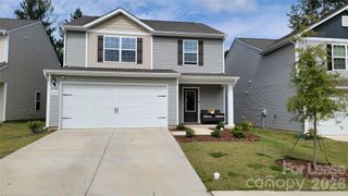 8429 Deerwood Road, Charlotte, NC 28214