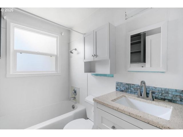 433 Nw 17TH St, Corvallis, OR 97330