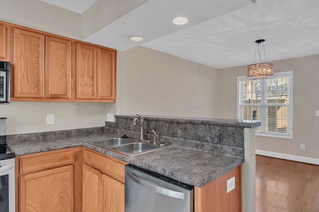 146 Noel Cove Cir, Hermitage, TN 37076