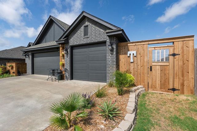 2332 Snapper Lane, Oklahoma City, OK 73130