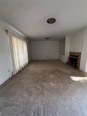 4916 Vance Road, North Richland Hills, TX 76180