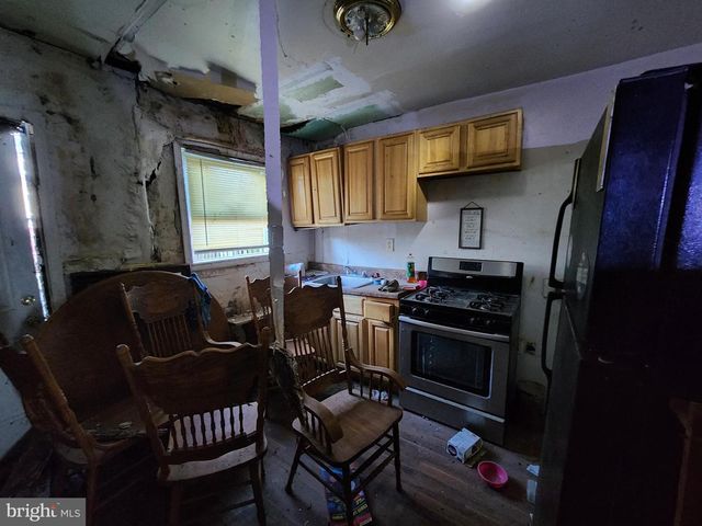 1920 W FAIRMOUNT AVE, Baltimore, MD 21223