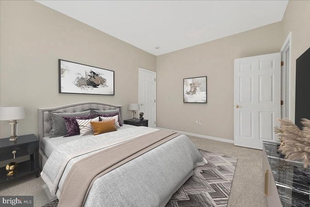 7 ALLISTER LN, Columbus, NJ 08022