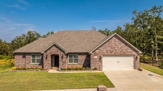 61 Wellington Place, Cabot, AR 72023