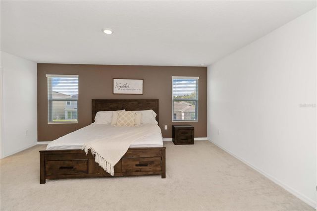 212 ACORN ROAD, Haines City, FL 33844