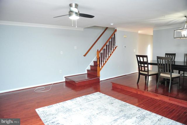 6711 VILLAGE PARK DR, Greenbelt, MD 20770