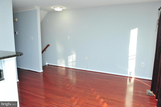 6711 VILLAGE PARK DR, Greenbelt, MD 20770