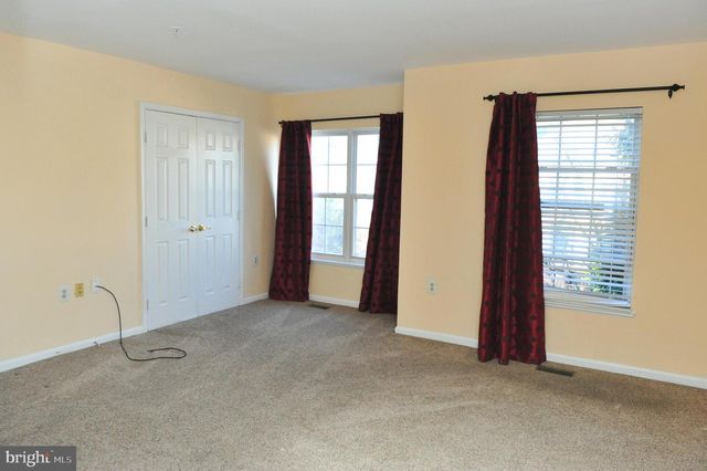 6711 VILLAGE PARK DR, Greenbelt, MD 20770