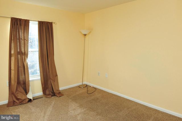 6711 VILLAGE PARK DR, Greenbelt, MD 20770