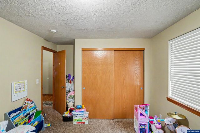 358 Duch Ln SE, Salem, OR 97317