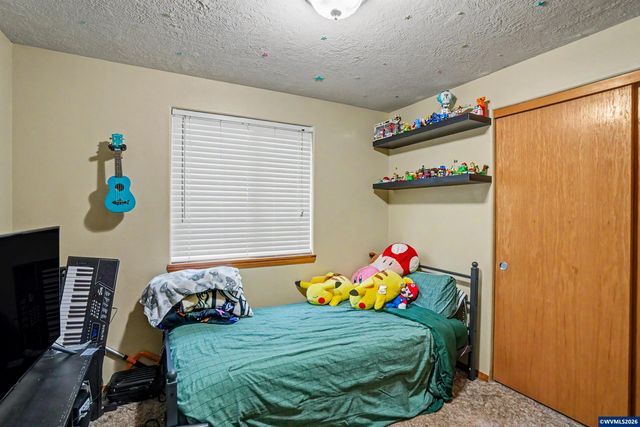 358 Duch Ln SE, Salem, OR 97317