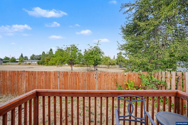 358 Duch Ln SE, Salem, OR 97317
