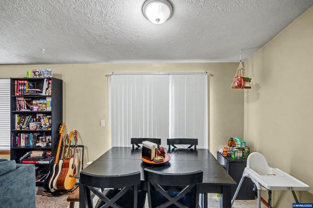 358 Duch Ln SE, Salem, OR 97317