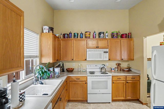 358 Duch Ln SE, Salem, OR 97317