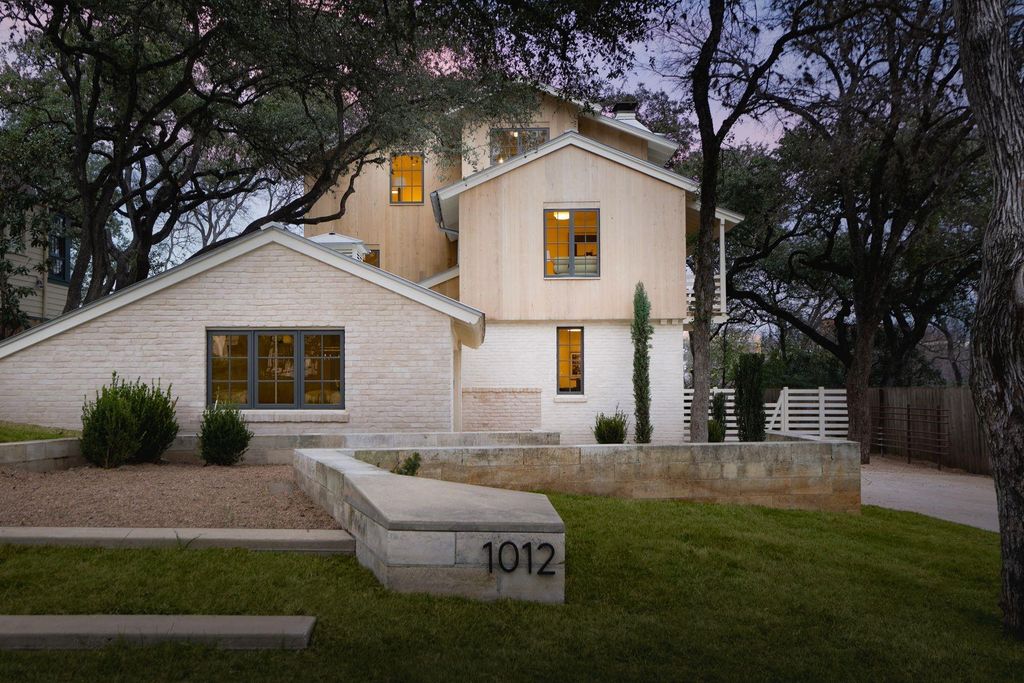 1012 Gaston Ave, Austin, TX 78703