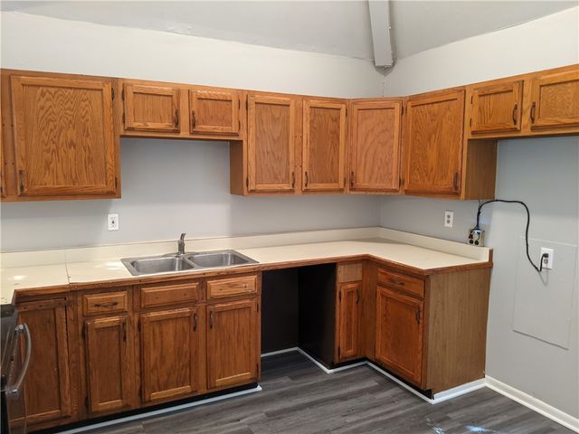 196 Kenwood Avenue, Rochester, NY 14611