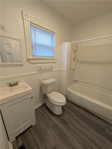 196 Kenwood Avenue, Rochester, NY 14611