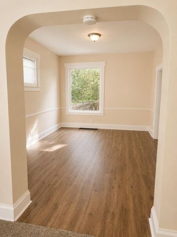 70 N Warren Avenue, Columbus, OH 43204