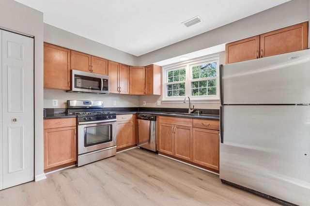 14754 BASINGSTOKE LOOP, Centreville, VA 20120