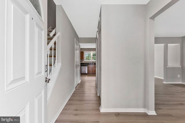 14754 BASINGSTOKE LOOP, Centreville, VA 20120